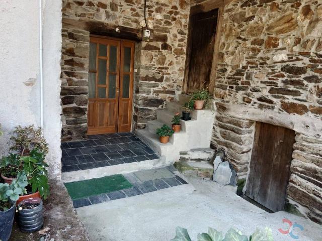 Chalet en venta en Os Ancares, Galicia