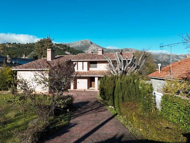 Chalet en venta en Becerril De La Sierra, Madrid