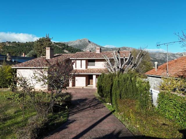 Chalet en venta en Becerril De La Sierra, Madrid