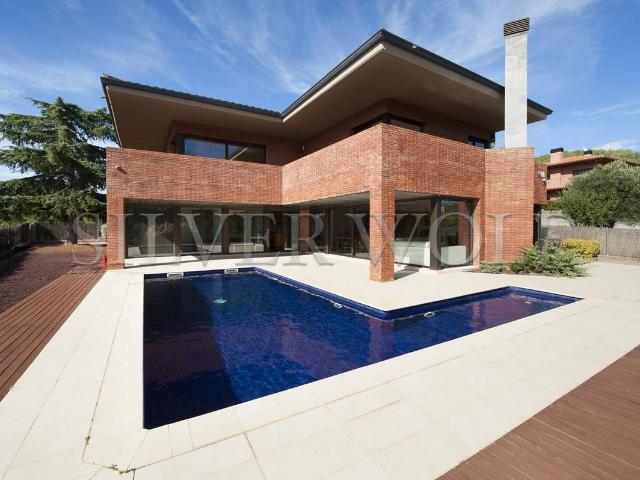 Villa en venta en Begues, Raval d'en Martí