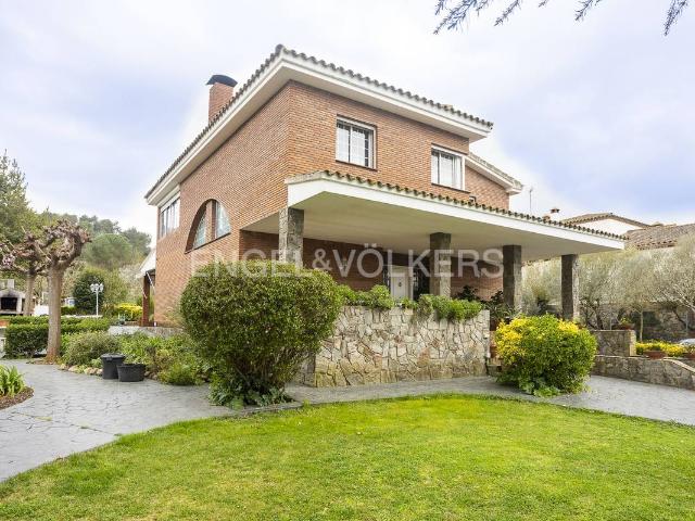 Villa en venta en Begues, Raval d'en Martí