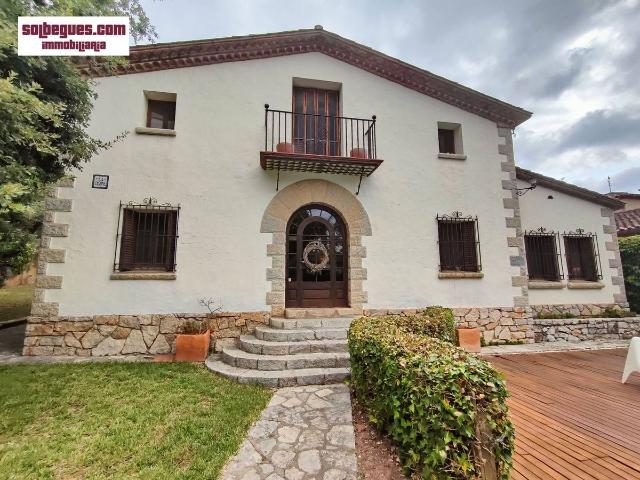 Villa en venta en Begues, Raval d'en Martí
