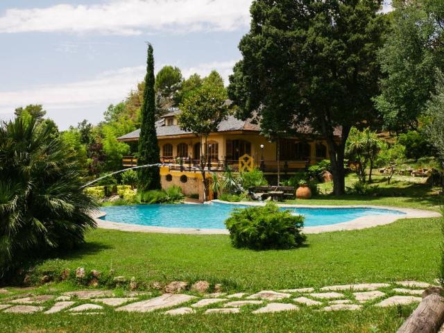Villa en venta en Begues, Raval d'en Martí