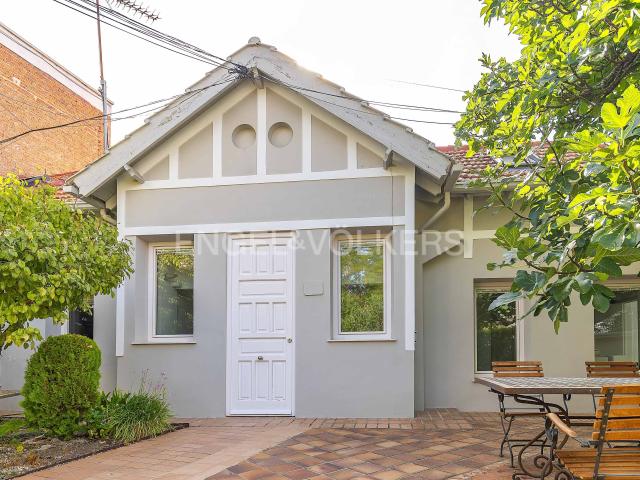 Chalet en venta en Madrid, Cortes