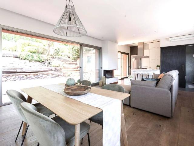 Villa en venta en Cerdanyola Del Vallès, Sant Martí
