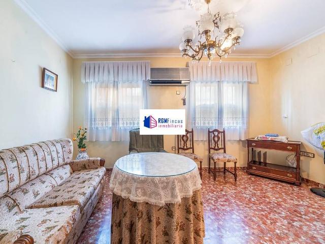 Chalet en venta en El Arenal, Sevilla