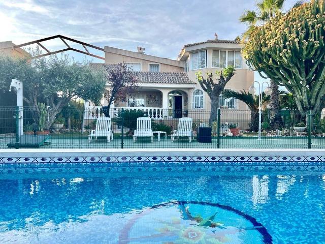 Villa en venta en Sant Joan D'alacant, la Santa Faç
