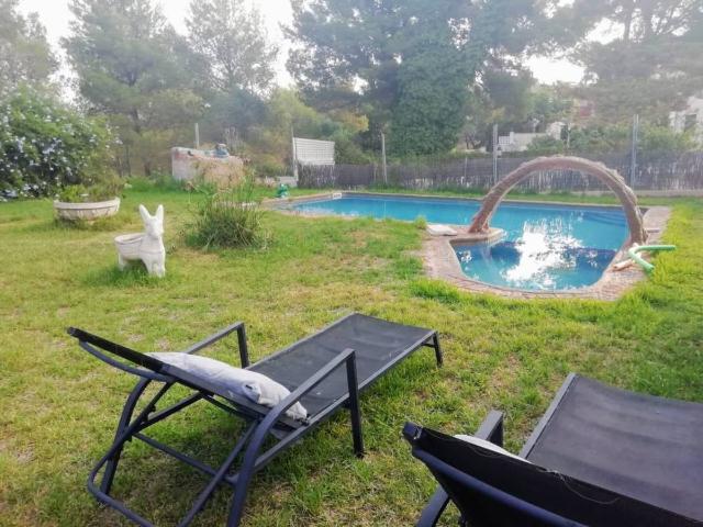 Villa en venta en Bellvei