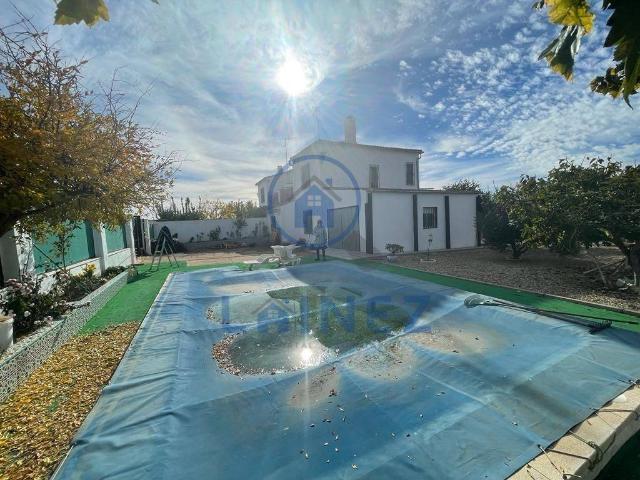 Villa en venta en Belmez