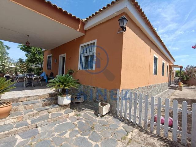 Villa en venta en Belmez