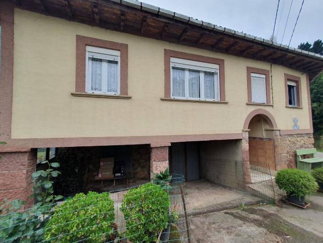 Chalet en venta en Belmonte De Miranda, Tabláu