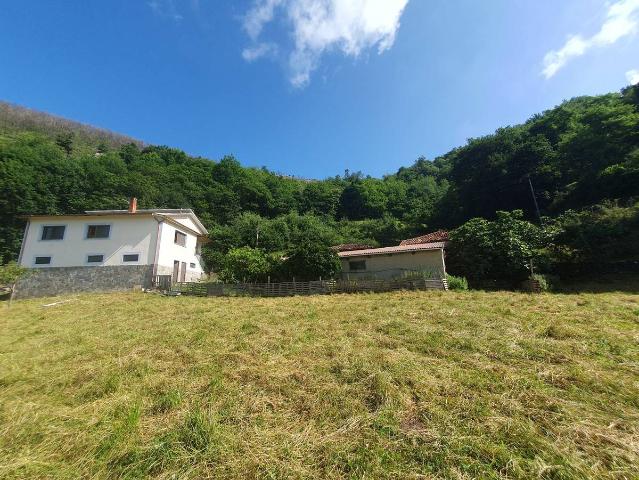 Chalet en venta en Belmonte De Miranda, Tabláu