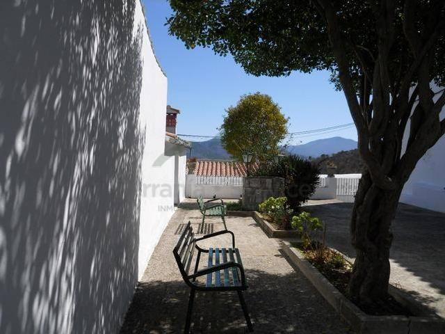 Villa en venta en Benalauría
