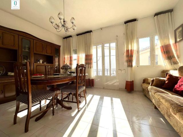 Villa en venta en Benamaurel