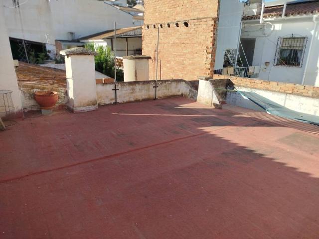 Chalet en venta en Benamocarra, Málaga