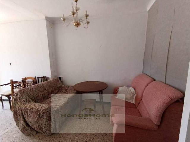 Villa en venta en Benaoján, Estación Benaoján-Montejaque