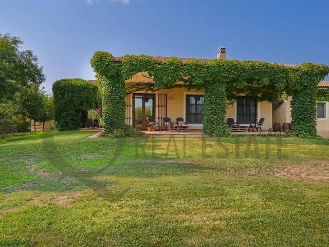Chalet en venta en l'Alt Vinalopó / El Alto Vinalopó, Valencia