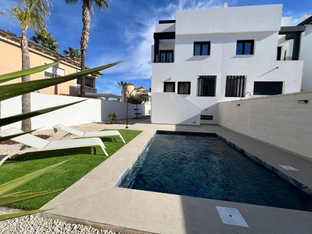 Chalet en venta en Benferri, Alacant / Alicante