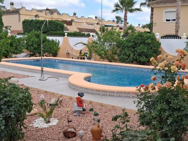 Chalet en venta en Benferri, Alacant / Alicante