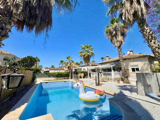 Chalet en venta en el Baix Segura / La Vega Baja, Valencia