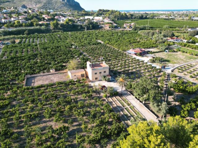 Villa en venta en Beniarbeig