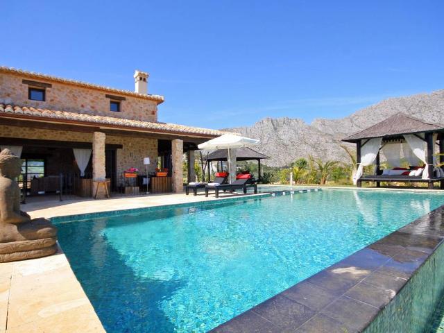 Chalet en venta en la Marina Alta, Valencia