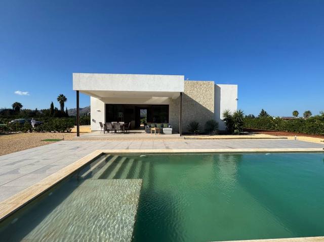 Chalet en venta en la Marina Alta, Valencia