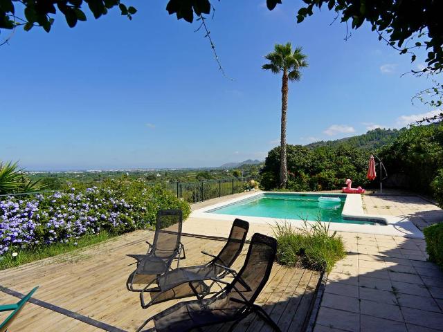 Chalet en venta en Benidoleig, Alacant / Alicante