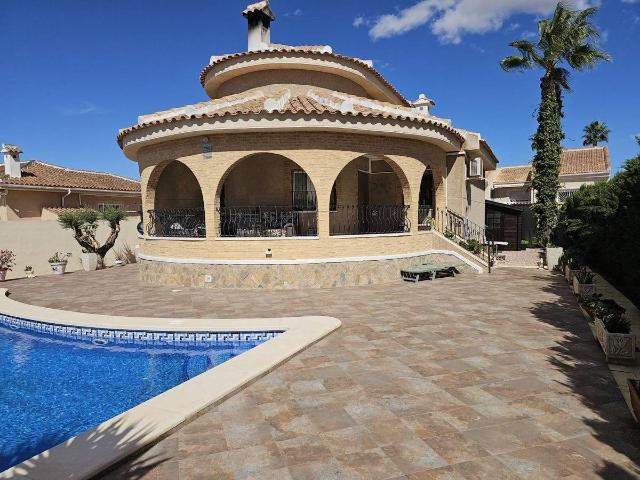 Chalet en venta en Urbanización Benimar, el Baix Segura / La Vega Baja