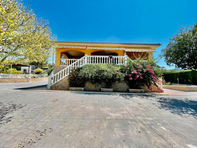 Chalet en venta en Benillup
