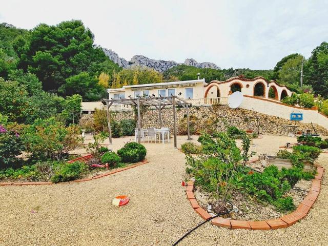 Chalet en venta en Benimantell