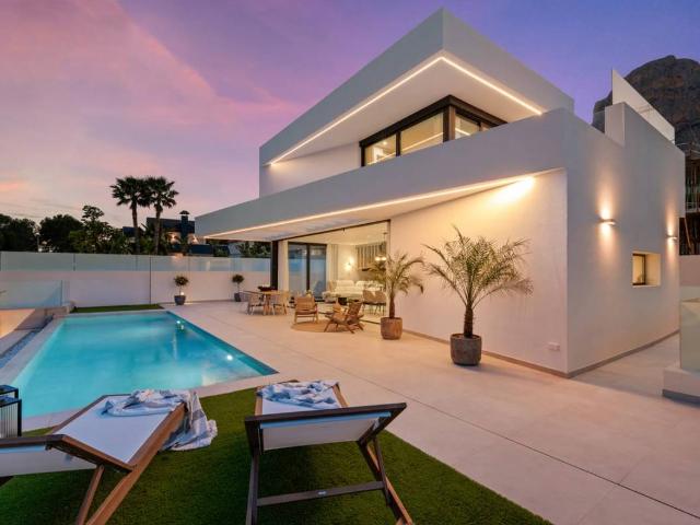 Chalet en venta en la Marina Baixa, Valencia