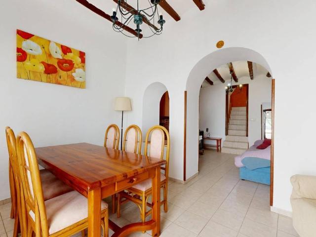 Villa en venta en Benimantell