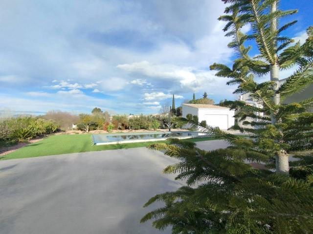 Chalet en venta en el Comtat, Valencia