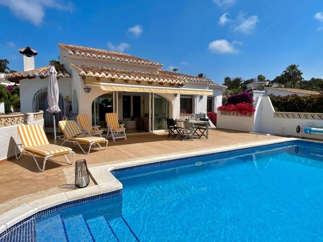 Villa en venta en Teulada
