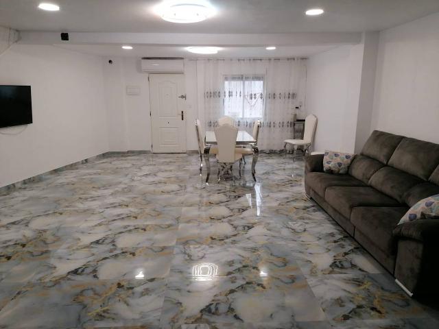 Chalet en venta en Plaça El·líptica - República Argentina, Gandia