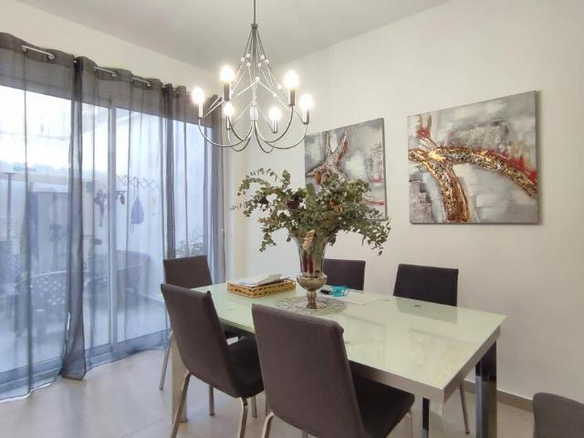 Chalet en venta en Plaça El·líptica - República Argentina, Gandia