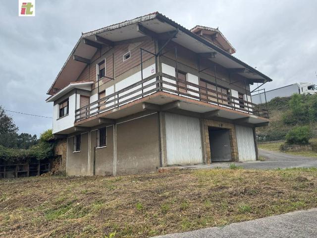 Villa en venta en Berango, Iturriaga