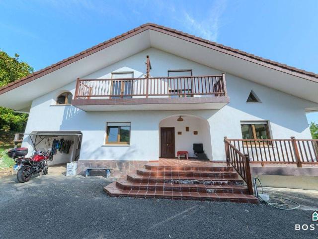 Villa en venta en Bermeo