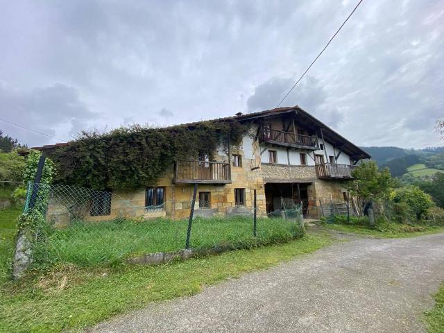Chalet en venta en Basagutxi, Berriz