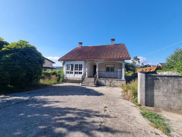 Chalet en venta en Ames, Santiago