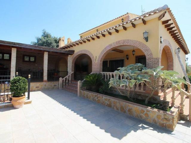 Villa en venta en Bigastro