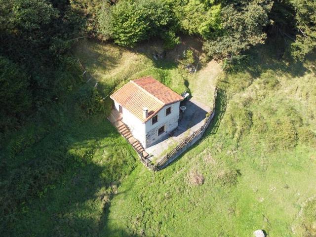 Chalet en venta en Bimenes, Asturias