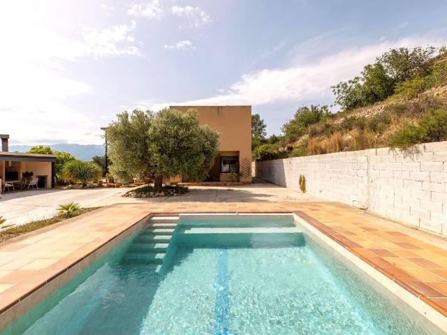 Chalet en venta en Baix Ebre, Catalunya