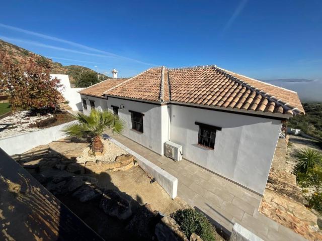 Villa en venta en Antequera