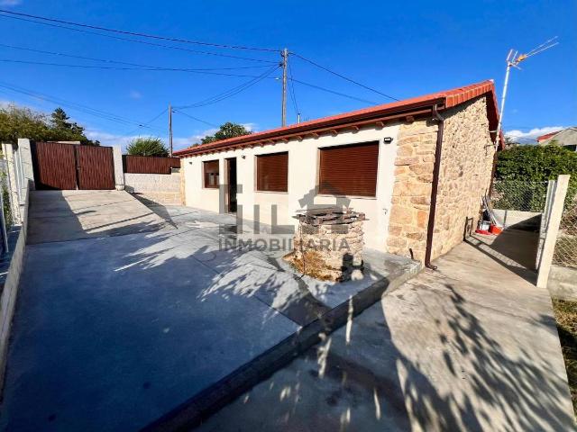 Villa en venta en Boborás, Salceda