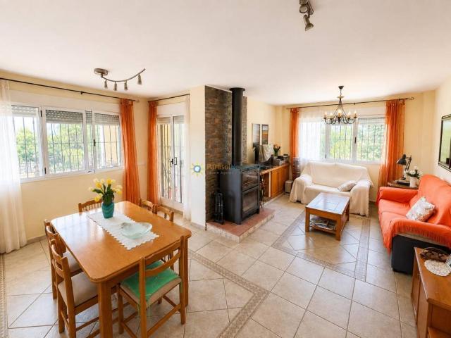 Chalet en venta en Bocairent, València / Valencia