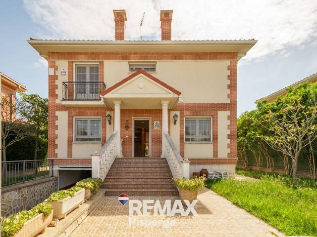 Chalet en venta en Boecillo, Castilla y León