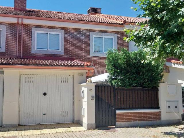 Villa en venta en Boecillo, Sector 23
