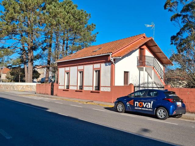 Chalet en venta en Lampón, A Barbanza